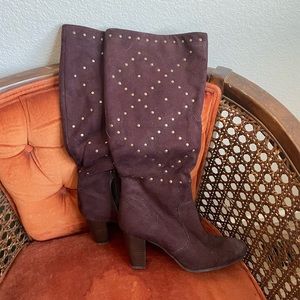 Fun Vegan Suede Fabric Boots with stud details- Size 7.5 M